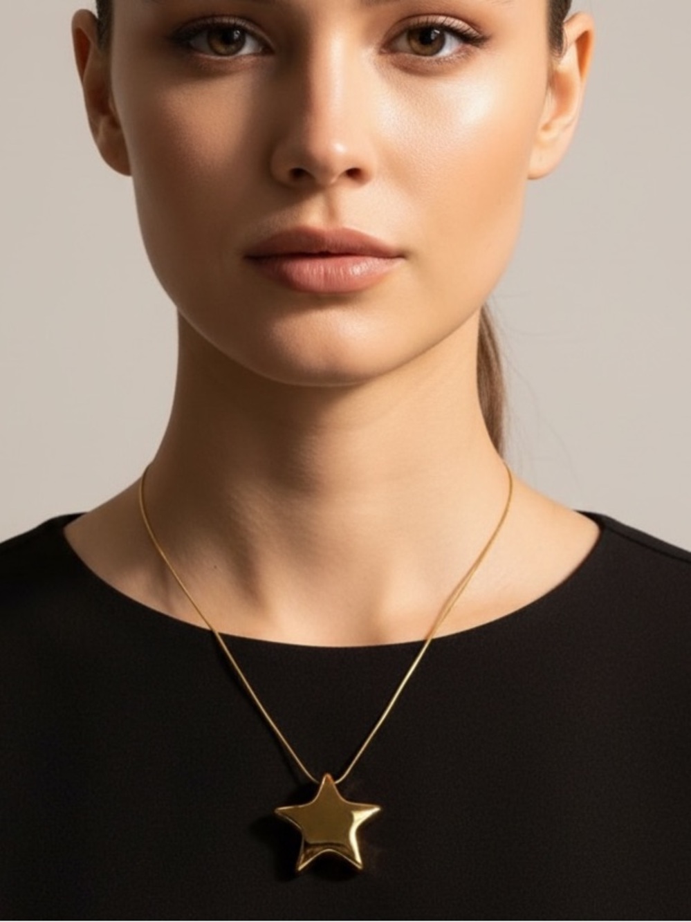18k gold plated Celestial Bubble Star charm pendant necklace. New.